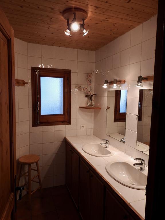 Xalet Riba - Hut 8077 Villa Аринсал Екстериор снимка